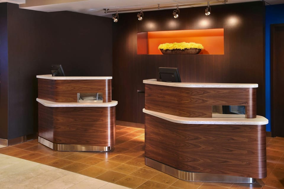 Courtyard by Marriott Cleveland Westlake Hotel in Westlake