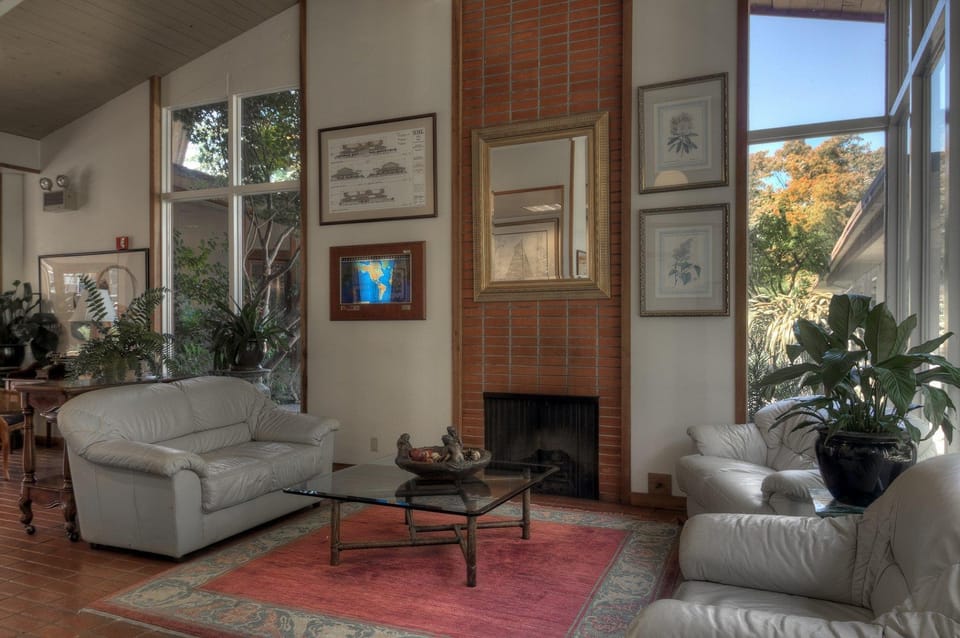 Dinah's Garden Hotel Hotel in Palo Alto