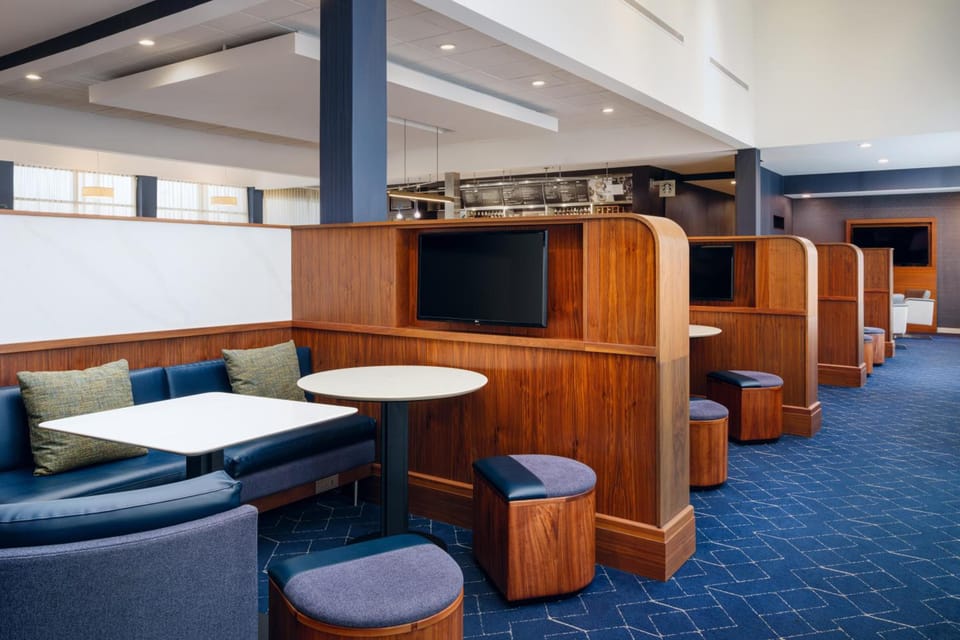 Courtyard by Marriott Columbus Worthington Hotel in Ohio