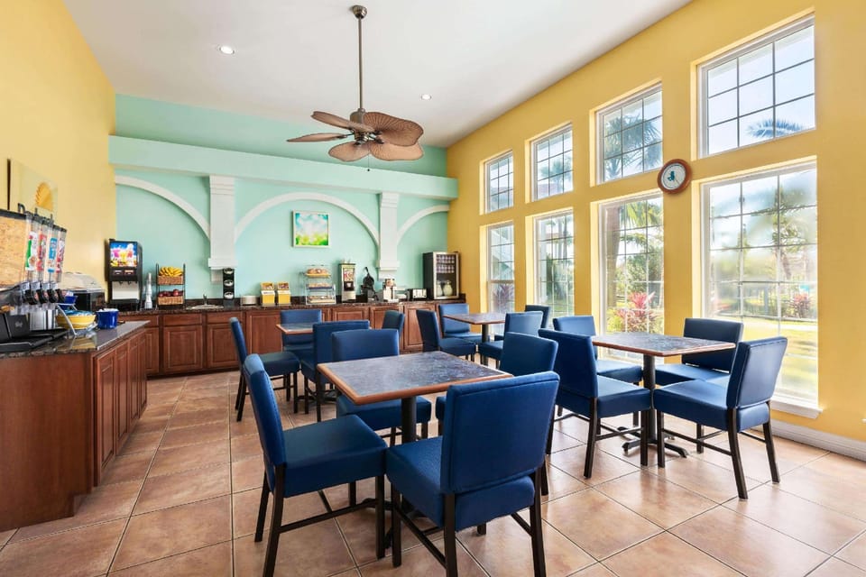 Days Inn by Wyndham Port Aransas TX Hotel in Port Aransas