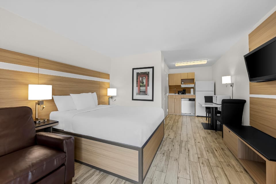 Amenity (Guest room)