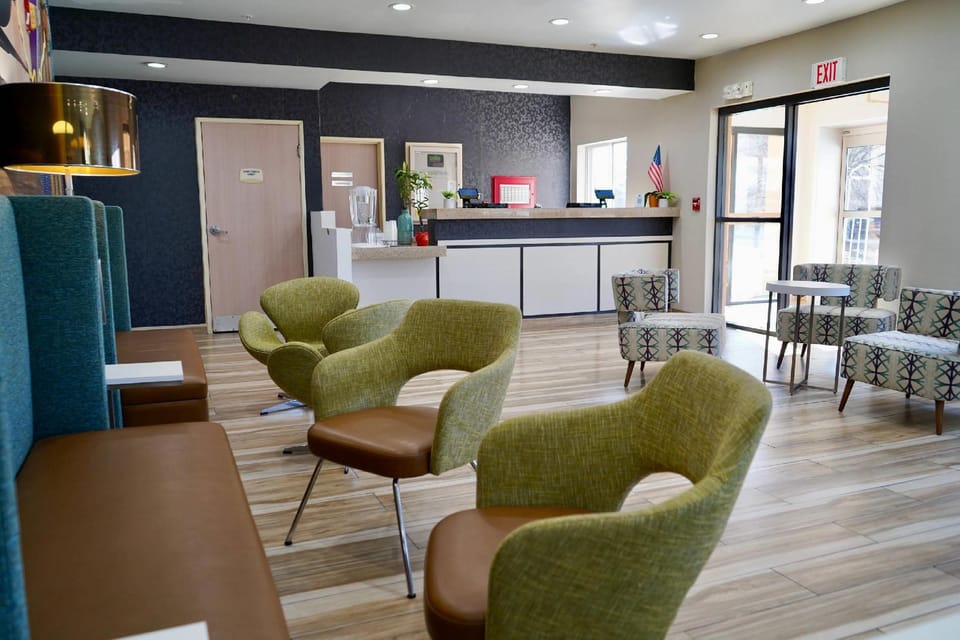 Clarion Pointe Fairborn near Wright Patterson AFB Hotel in Fairborn