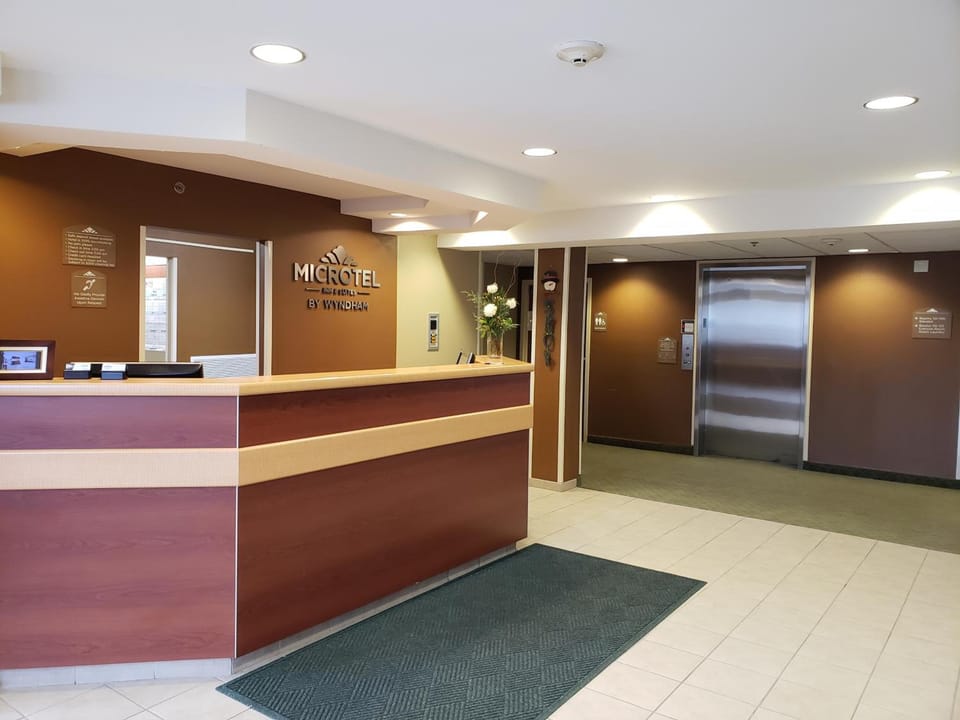 Microtel Inn & Suites by Wyndham Dover Hotel in Dover