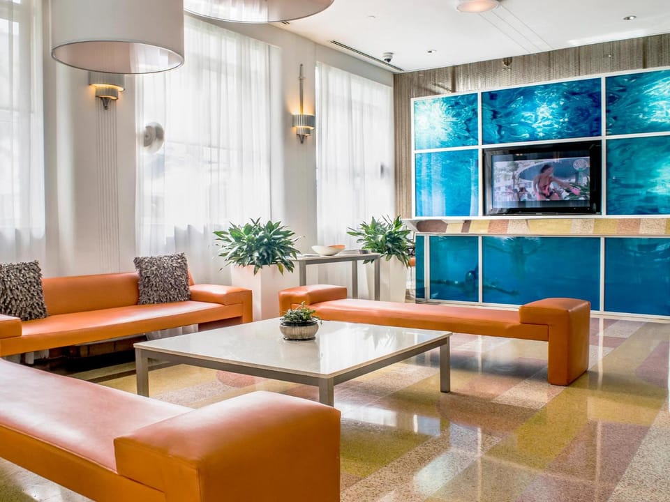 Clevelander South Beach Hotel in Flamingo Lummus