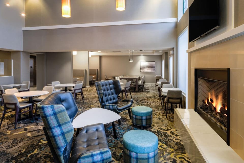 Residence Inn by Marriott Chicago Oak Brook Hotel in Oak Brook
