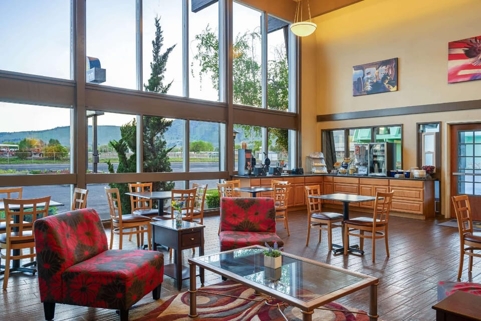 Days Inn by Wyndham Klamath Falls Hotel in Klamath Falls