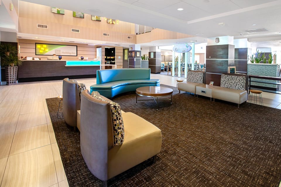 Holiday Inn & Suites Scottsdale North - Airpark by IHG Hotel in Scottsdale