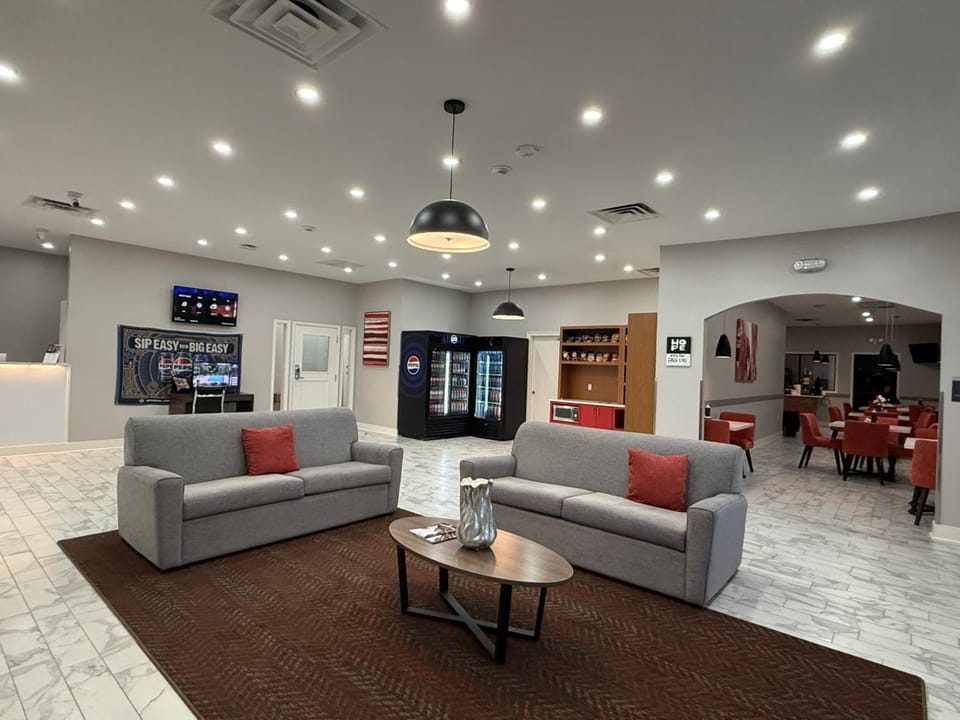 Days Inn by Wyndham Kenner/New Orleans Airport South Hotel in Kenner
