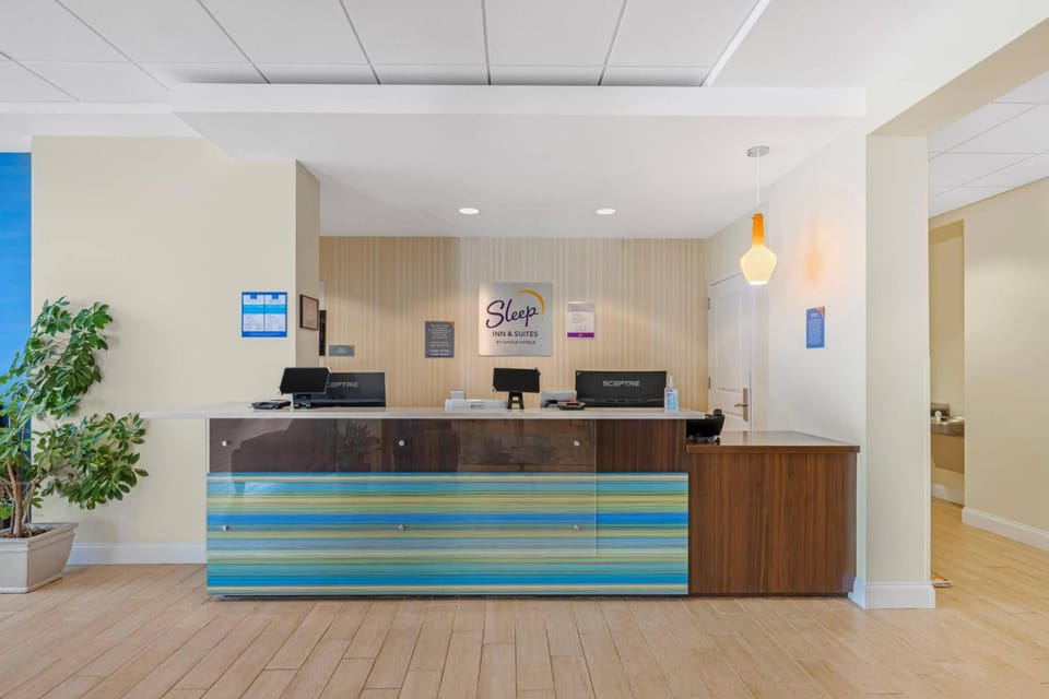Sleep Inn & Suites Altoona North Hotel in Allegheny River