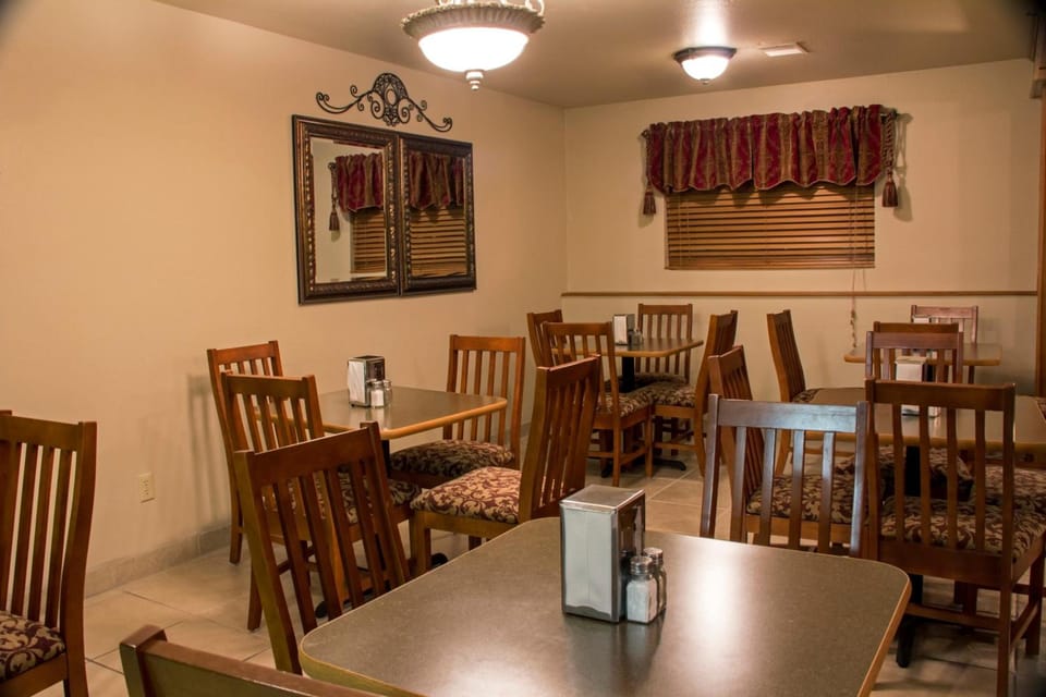 All American Inn & Suites Branson Hotel in Branson