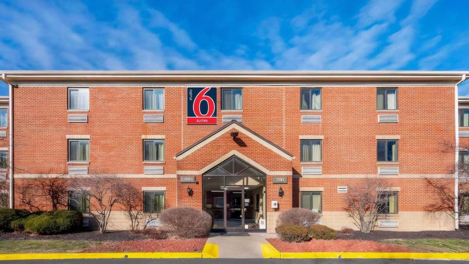Studio 6 Extended stay Florence, KY - Meijer Dr./Cincinnati Hotel in Florence