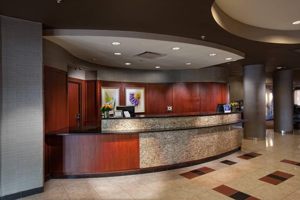 Courtyard by Marriott Fayetteville Hotel in Johnson