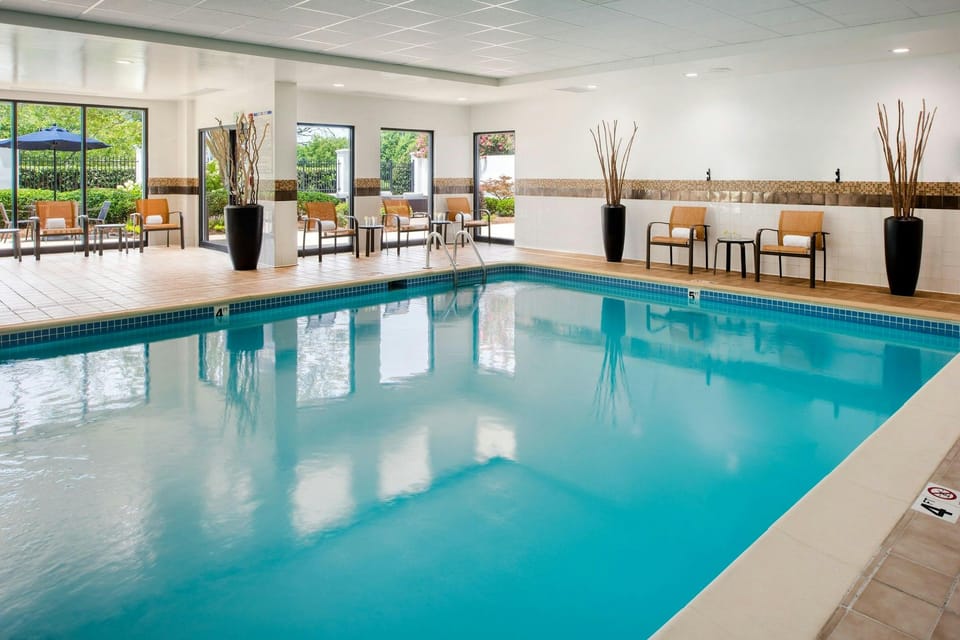 Courtyard by Marriott Charlotte Ballantyne Hotel in Ballantyne