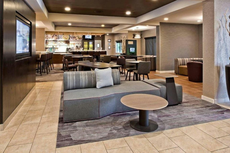 Courtyard by Marriott Charlotte Ballantyne Hotel in Ballantyne