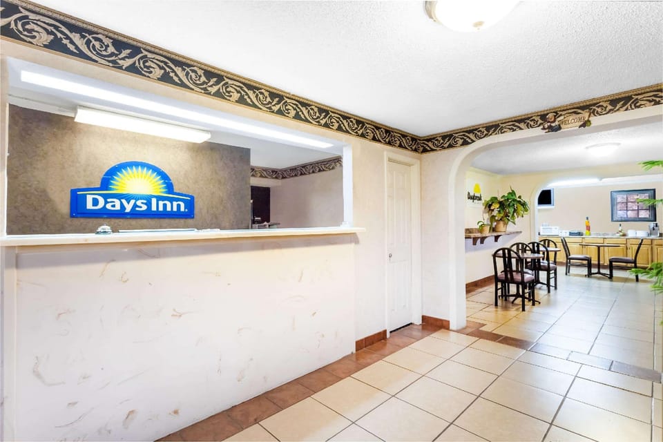 Days Inn by Wyndham Martin Hotel in Tennessee