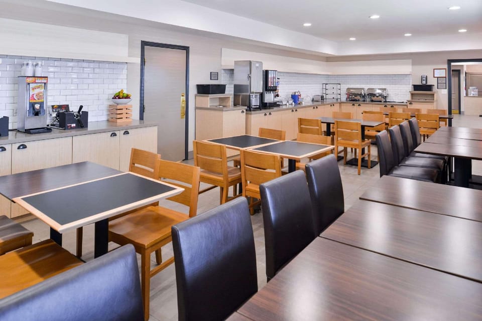 Country Inn & Suites by Radisson, Tinley Park, IL Hotel in Tinley Park