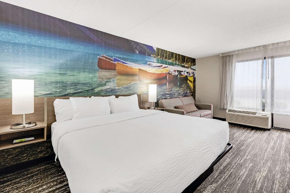 Suite room