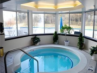 Hot tub