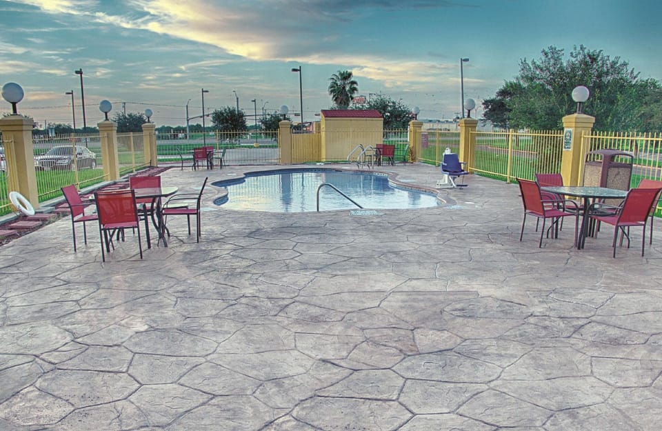 La Quinta Inn & Suites by Wyndham Alice Hotel in Rio Grande