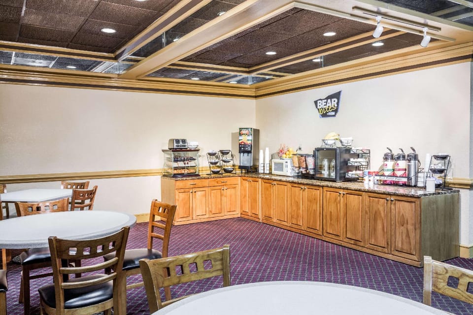 Coffee shop