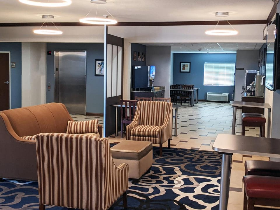 Microtel Inn & Suites by Wyndham Michigan City Hotel in Indiana Dunes