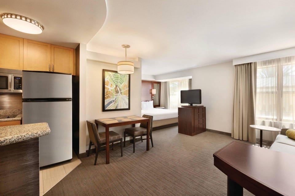 Suite room