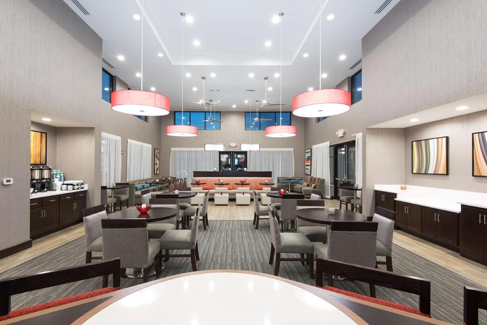 Homewood Suites by Hilton Cleveland/Sheffield Hotel in Lake Erie