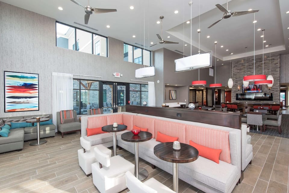 Homewood Suites by Hilton Cleveland/Sheffield Hotel in Lake Erie