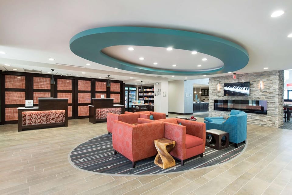 Homewood Suites by Hilton Cleveland/Sheffield Hotel in Lake Erie