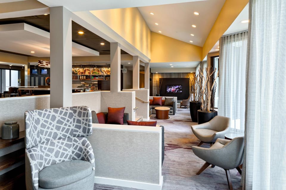 Courtyard by Marriott Cincinnati Blue Ash Hotel in Blue Ash