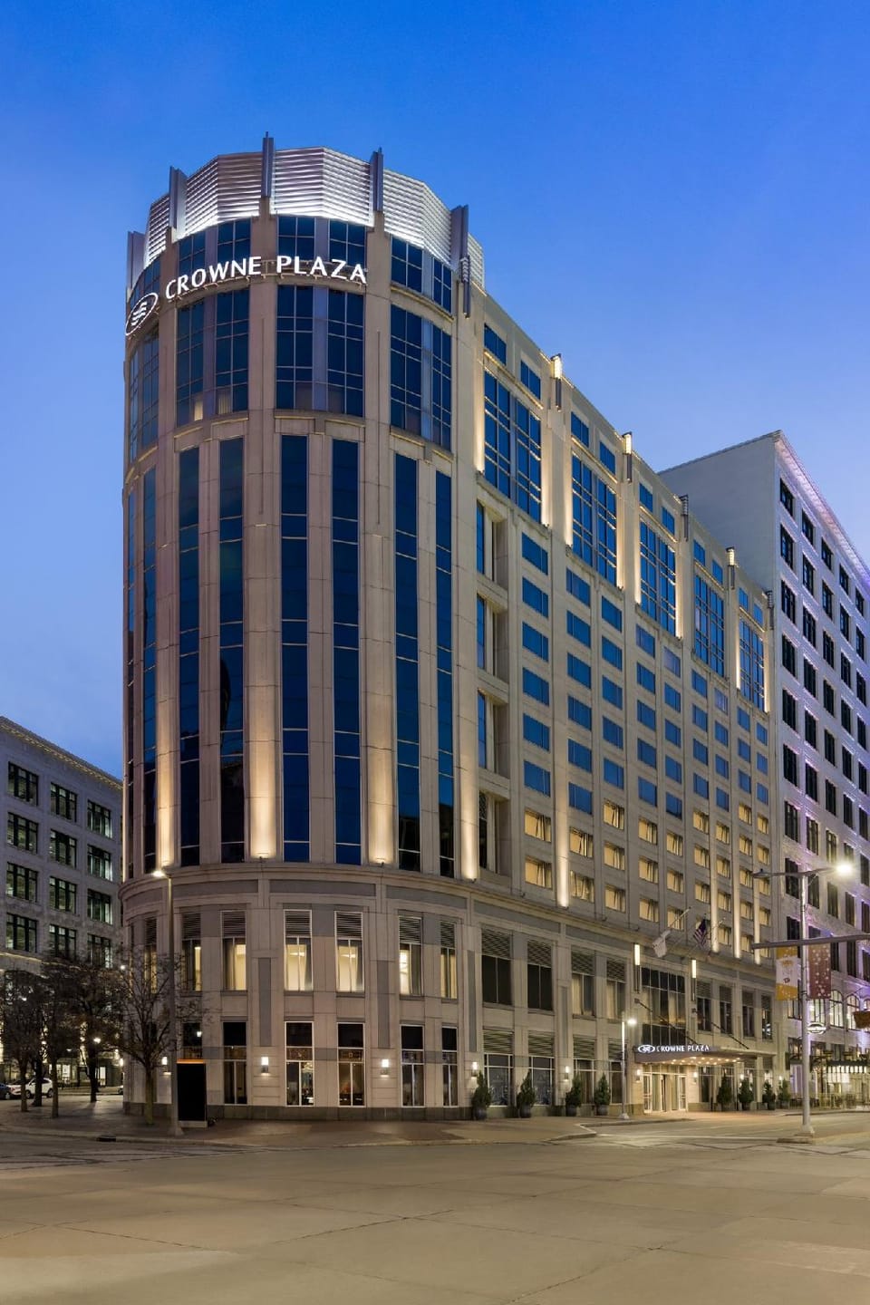 Crowne Plaza Cleveland at Playhouse Square by IHG Hotel in Cleveland Heights