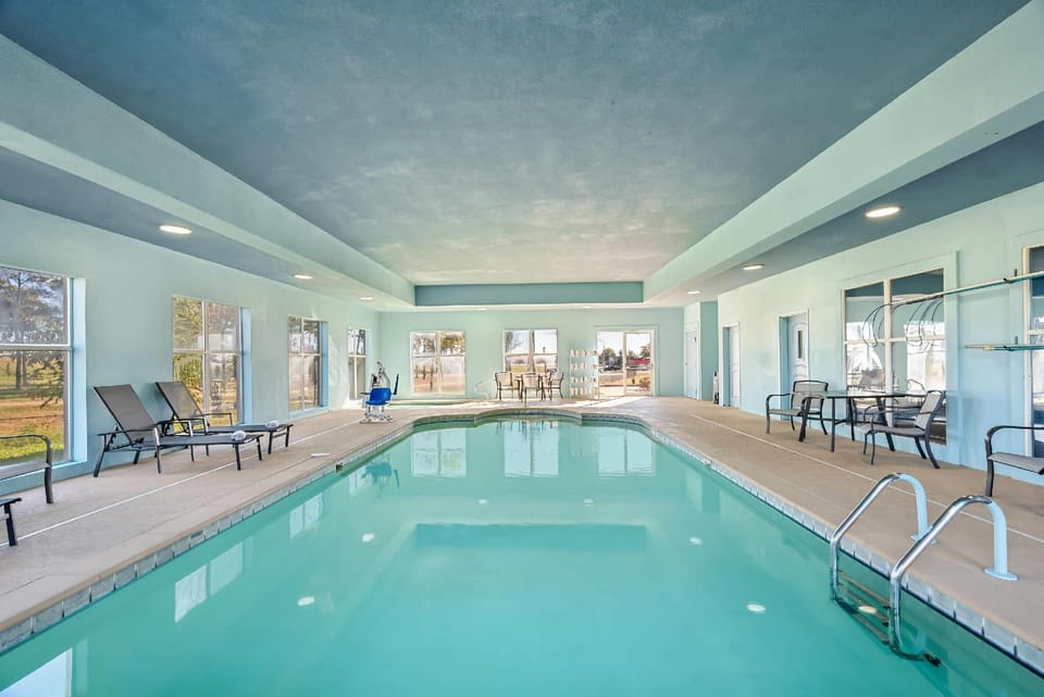 La Quinta Inn & Suites by Wyndham Searcy Hotel in Searcy