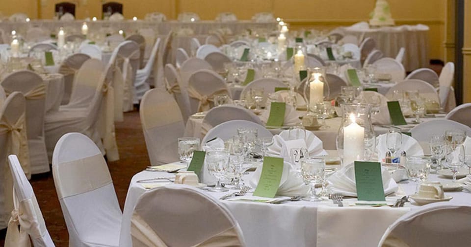 Banquet hall