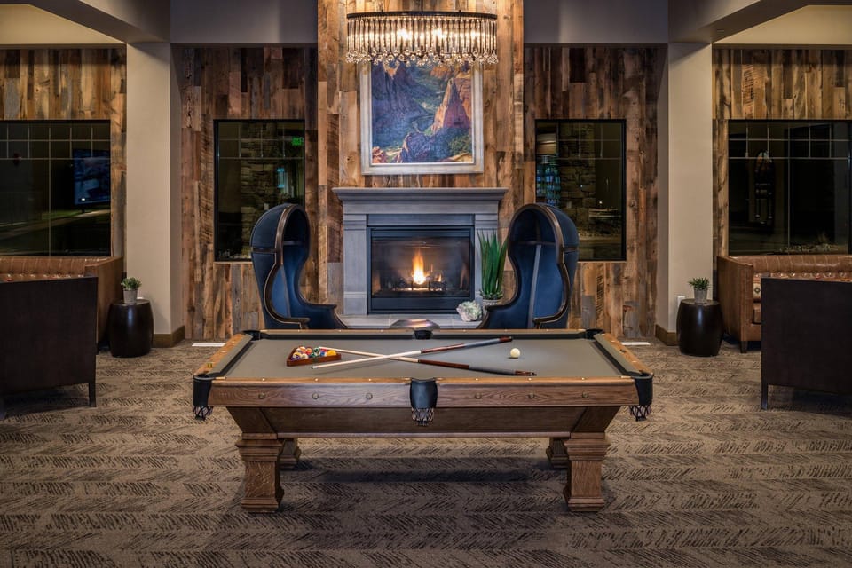 Bar/lounge