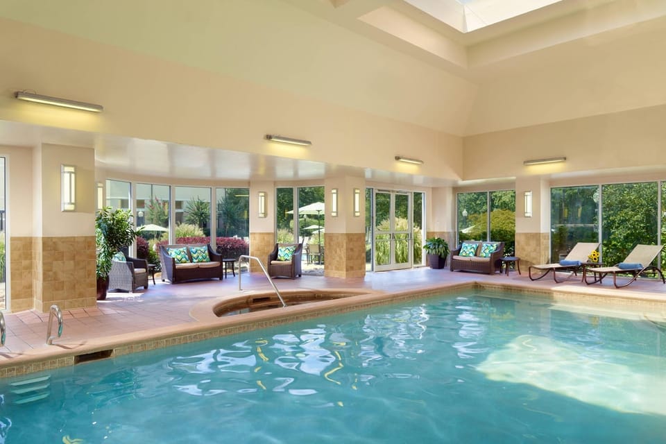 Atlanta Evergreen Lakeside Resort Hotel in Georgia