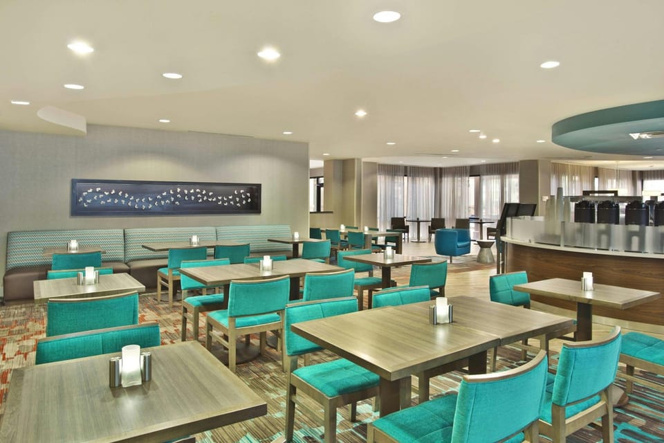 Courtyard by Marriott Gulfport Beachfront Hotel in Gulfport