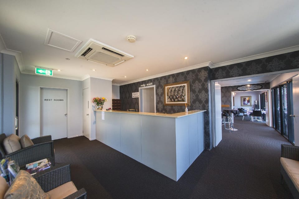 Rocky Resort Motor Inn Motel in Queensland