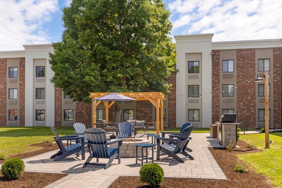 Holiday Inn Express Plattsburgh By IHG Hotel in Adirondack Mountains