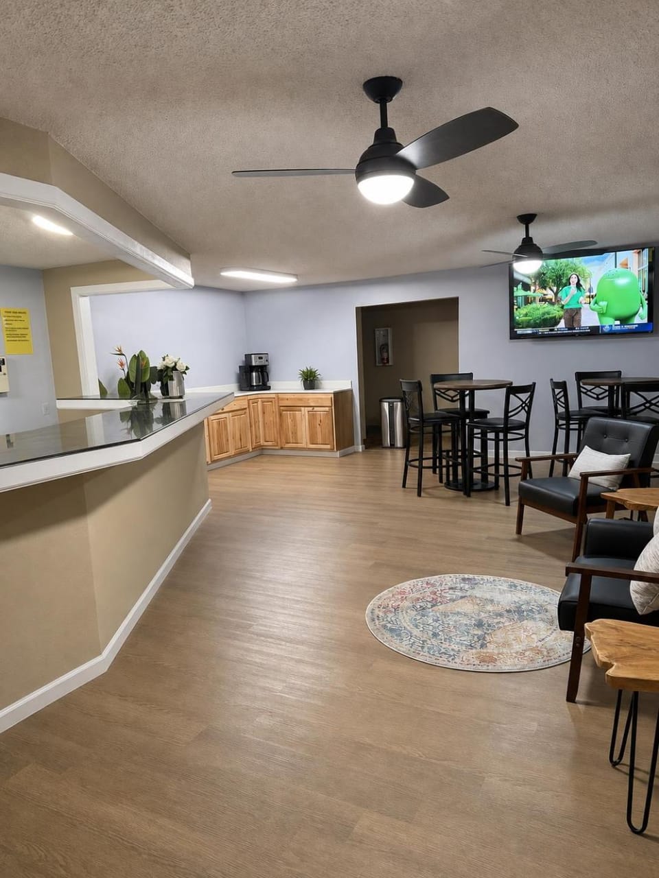 Super 8 By Wyndham Blackwell Hotel in Oklahoma