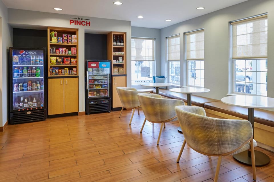 TownePlace Suites by Marriott Medford Hotel in Medford