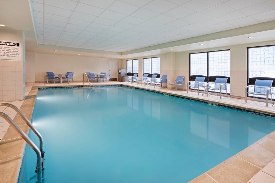 Holiday Inn Express & Suites Cincinnati Riverfront By IHG Hotel in Covington