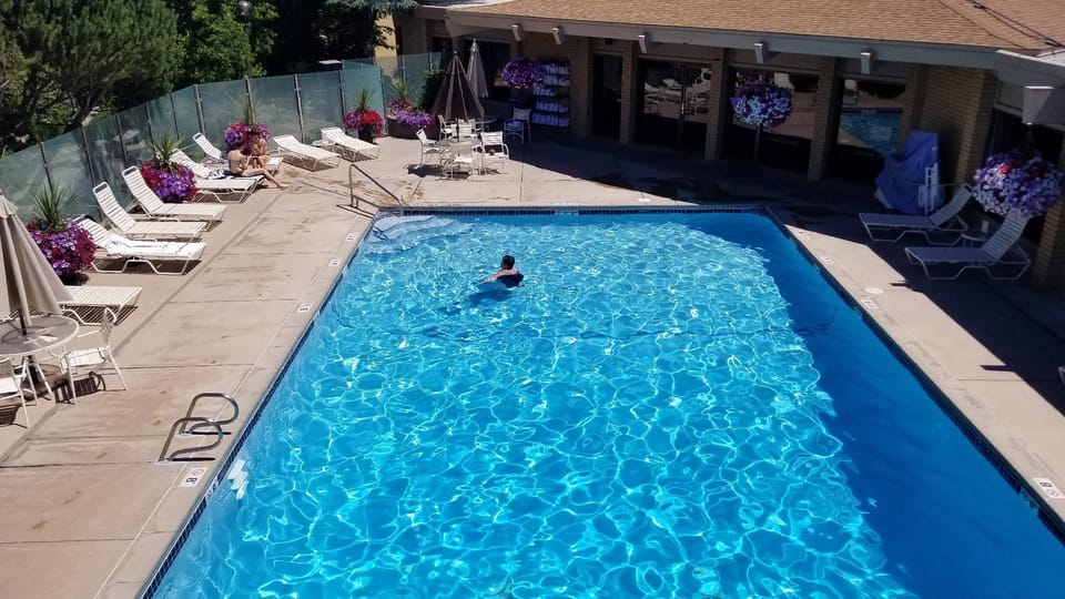 Mirabeau Park Hotel Hotel in Veradale