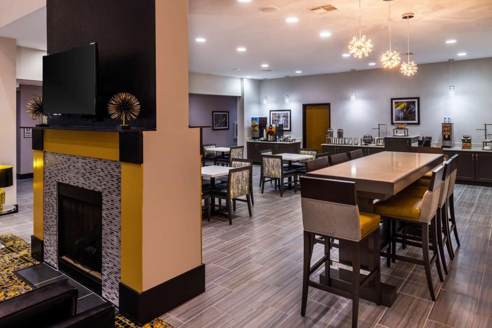 Best Western Plus Regency Park Hotel in Mississippi