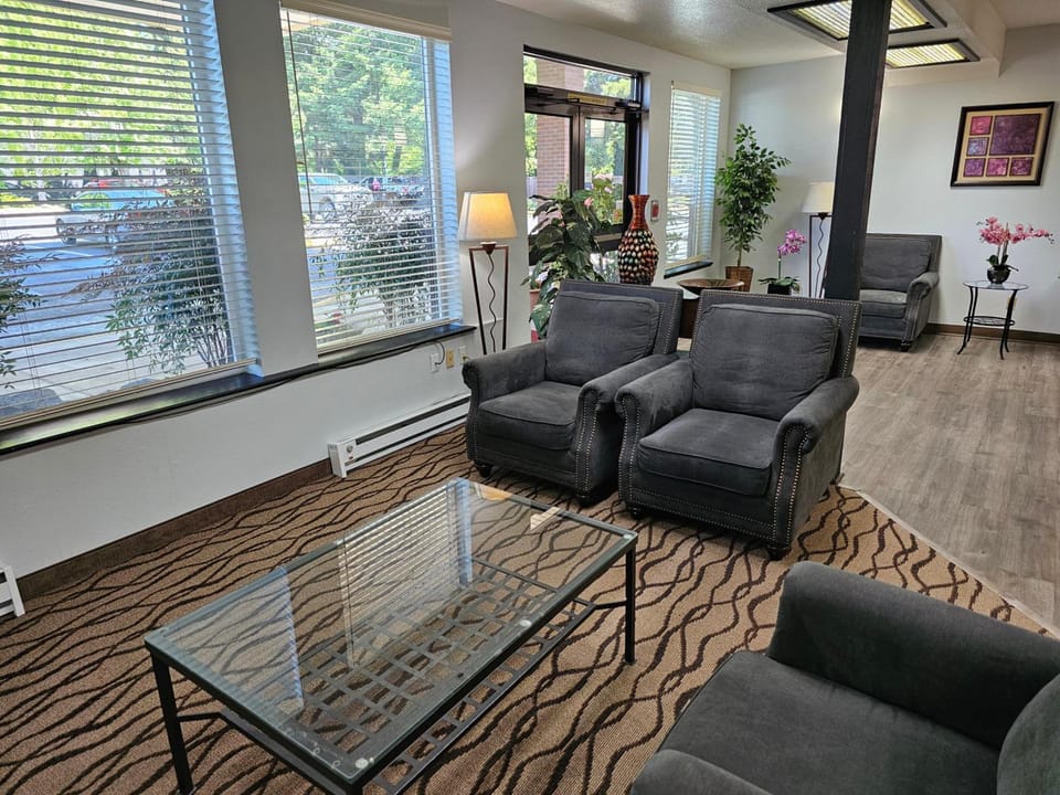 Quality Inn & Suites Vancouver North Motel in Washington