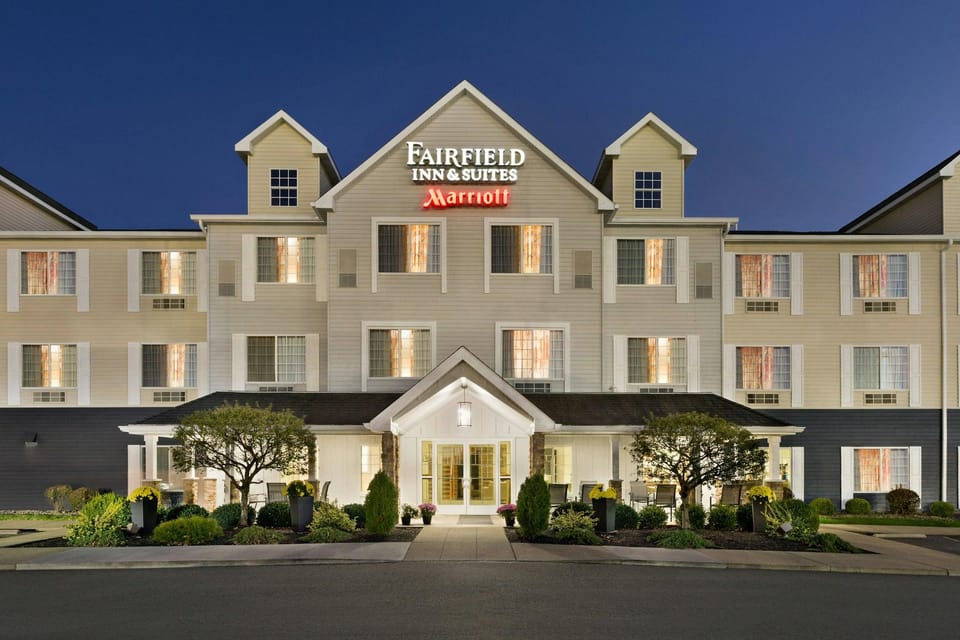 Fairfield by Marriott Inn & Suites Wheeling-St. Clairsville, OH Hotel in Ohio