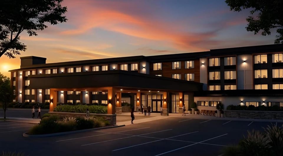 Shilo Inn Portland Airport Hotel in Parkrose