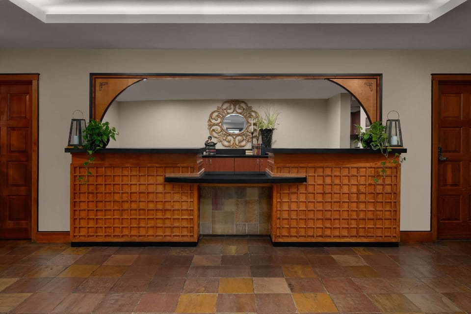Larkspur Landing Extended Stay Suites Renton Apartment hotel in Renton