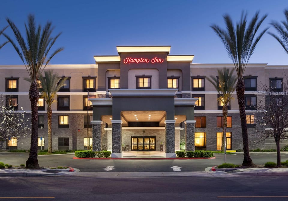 Hampton Inn Los Angeles-Orange County-Cypress Hotel in Stanton