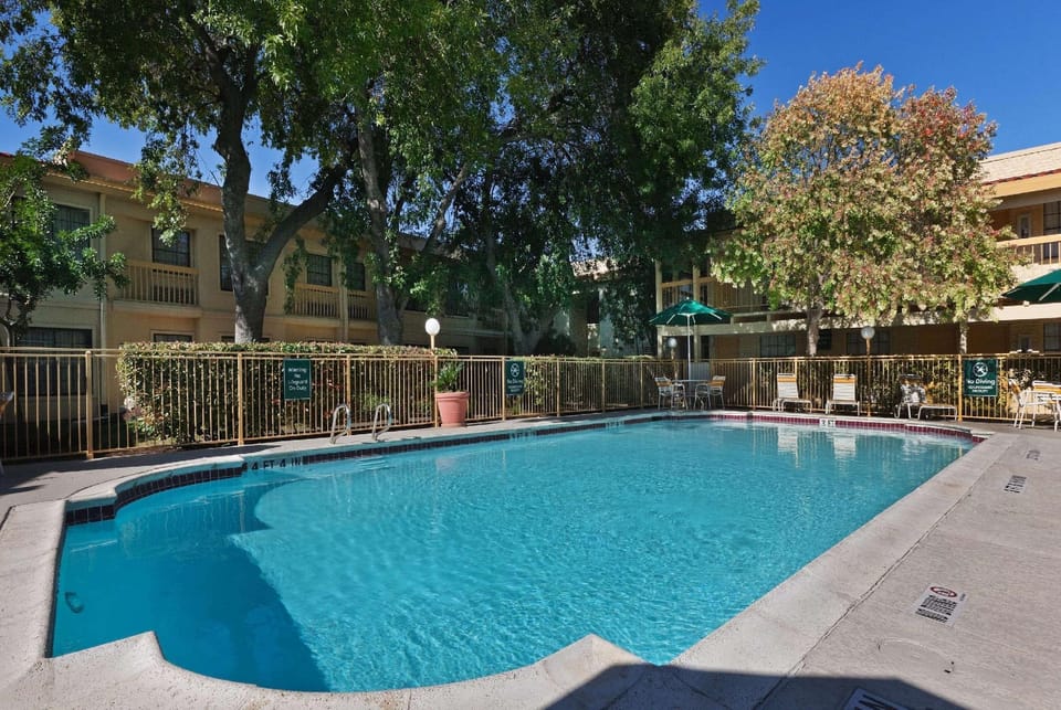 La Quinta Inn by Wyndham Austin Oltorf Hotel in Austin