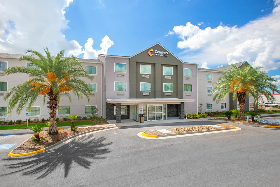 Comfort Inn & Suites Houma Hotel in Houma